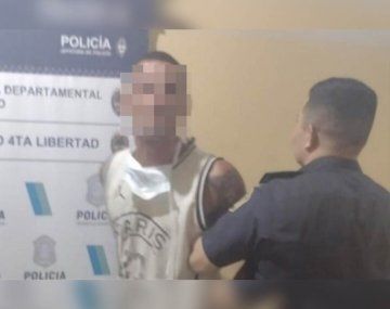 Matan de un piedrazo a un hincha de Argentino de Merlo por usar la camiseta en territorio de Midland