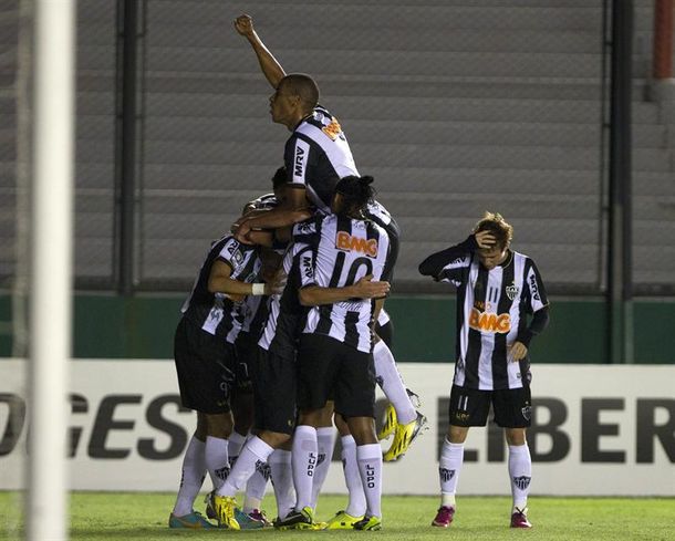 Paliza: Atlético Mineiro se floreó ante Arsenal en Sarandí