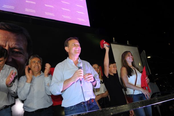 El radical Rodolfo Suárez de Cambiemos ganó la elección en Mendoza y es el nuevo gobernador
