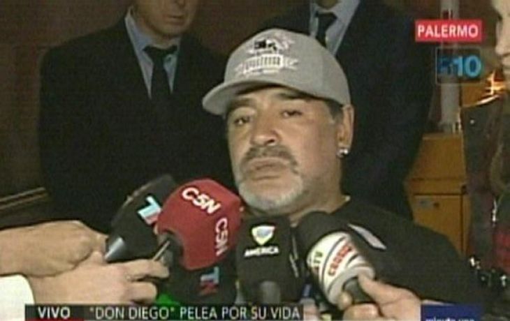 Maradona: Tengo mucha fe, le pido a los argentinos que recen por mi viejo