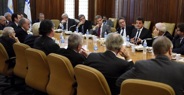 Massa con la UIA: Dicen que no medimos, pero somos el tema de debate