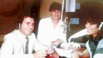 El audio del debut de Tinelli en la radio en 1981. El audio del debut de Tinelli en la radio en 1981.