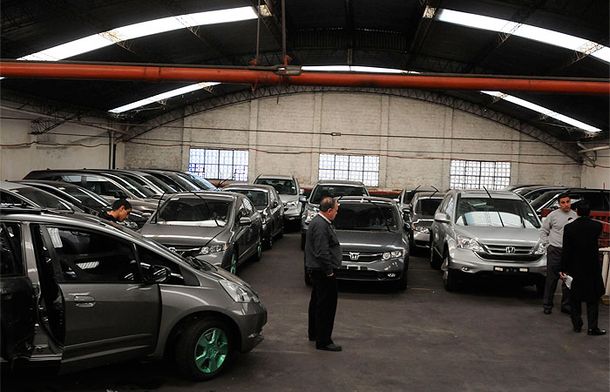 El Gobieno bonaerense intima a más de 23 mil dueños de autos de lujo