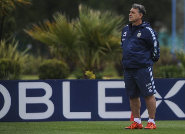 La Selección entrena con la mente puesta en Brasil