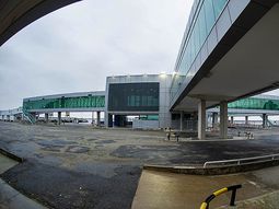 La Administración Nacional de Puertos estimó una cifra récord de 2,5 millones de pasajeros en 2023. La Administración Nacional de Puertos estimó una cifra récord de 2,5 millones de pasajeros en 2023.