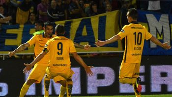 El festejo del primer tanto de Rosario Central ante Boca por Copa Argentina El festejo del primer tanto de Rosario Central ante Boca por Copa Argentina