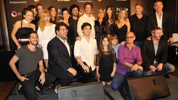 El elenco completo de Quiero vivir a tu lado El elenco completo de Quiero vivir a tu lado