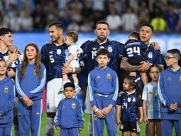 Gran alivio para la Selección Argentina: el referente que fue indultado por la FIFA y debutará en el Mundial Gran alivio para la Selección Argentina: el referente que fue indultado por la FIFA y debutará en el Mundial