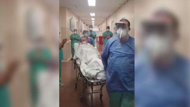 Una abuela de 94 a&ntilde;os fue dada de alta tras&nbsp;vencer al Covid-19 en medio de una pandemia