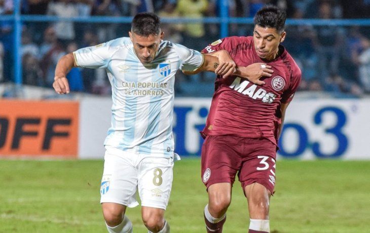 Con la mira puesta en la Sudamericana, Lanús cierra la fase de grupos ante Atlético Tucumán