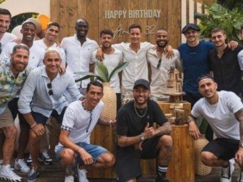Messi y sus compañeros festejaron un cumpleaños en el PSG con una llamativa ausencia