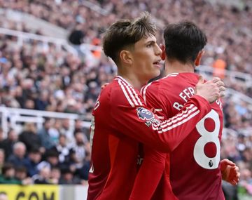 Garnacho volvió al gol para el United