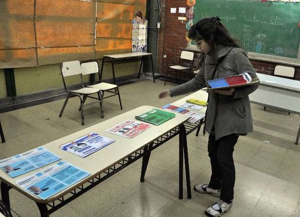 El juez Cayssials  confirmó que no suspendió las PASO