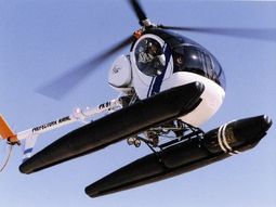 SCHWETZER 300 - Helicoptero