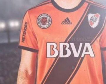 La vuelta olímpica de River en La Bombonera ya tiene camiseta alusiva