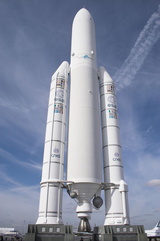El ARSAT-1 ya está en el cohete que lo lanzará al espacio