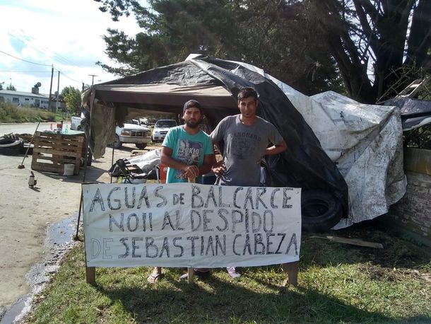 Lo echaron porque se negó a cortarle el agua a un hogar de ancianos y tomaron la planta para que lo reincorporen