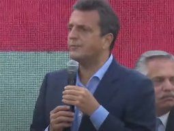 Massa, en el plenario del Frente de Todos: No se vota un meme con peluquita de color