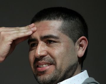¿Lo quiere mufar? Riquelme deseó que River pueda jugar la final frente al Barça