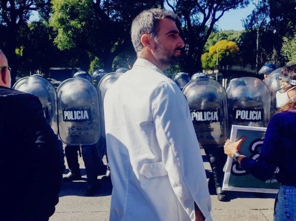 Efectivos de la Policía de la Ciudad reprimieron a trabajadores del INTI