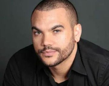 Las lesiones lo retiraron del fútbol, pero hoy es un magnate de la industria empresarial.