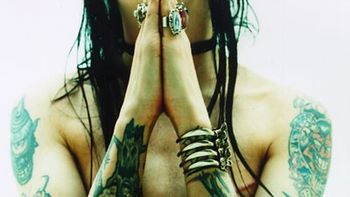 Arilyn_manson__1__H073030_L Arilyn_manson__1__H073030_L