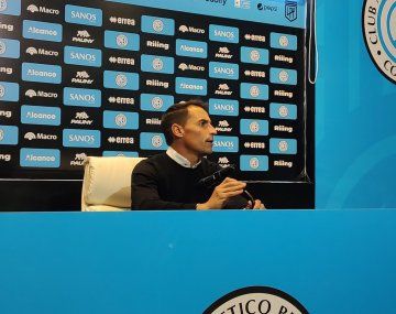 La furia de Farré contra el VAR y Darío Herrera en el empate de Belgrano