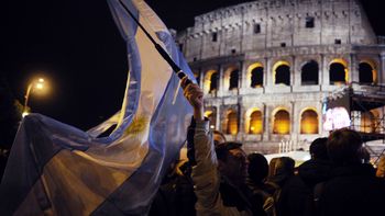 las mejores fotos del via crucis en el mundo las mejores fotos del via crucis en el mundo