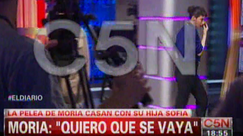 escandalo entre moria y su hija en la grabacion de un programa escandalo entre moria y su hija en la grabacion de un programa