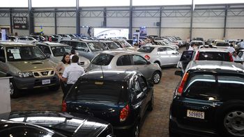 cada vez mas dificil: la economia no repunta y siguen en caida las ventas de los autos usados cada vez mas dificil: la economia no repunta y siguen en caida las ventas de los autos usados