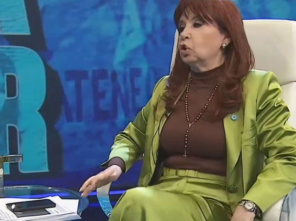 Cristina Kirchner, sobre las elecciones: El desdoblamiento fue un grave error Cristina Kirchner, sobre las elecciones: El desdoblamiento fue un grave error