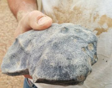 Encuentran la piedra más antigua del mundo en el desierto de Australia