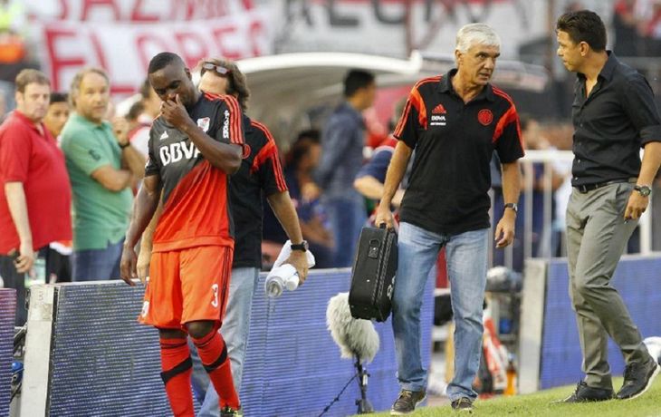Una preocupación para River: Álvarez Balanta, un mes afuera por lesión