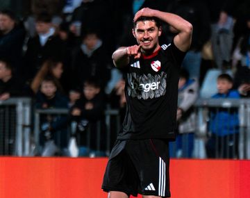 El gol de Joaquín Panichelli en la Conference League que vuelve a meterlo en el radar de Scaloni