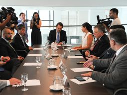 El gobierno firmó el memorándum de entendimiento con Hif Global por la inversión de 6.000 millones de dólares. El gobierno firmó el memorándum de entendimiento con Hif Global por la inversión de 6.000 millones de dólares.