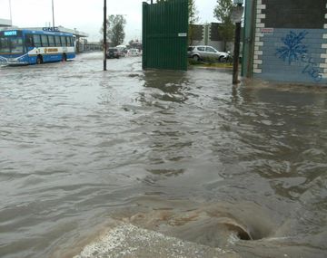 La Plata volvió a estremercerse a un mes de la inundación