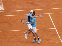 Leo Meyer metió el último punto en el dobles ante Italia Leo Meyer metió el último punto en el dobles ante Italia
