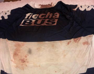 La familia del hincha fallecido en Gimnasia-Boca entregó su camiseta a la Justicia