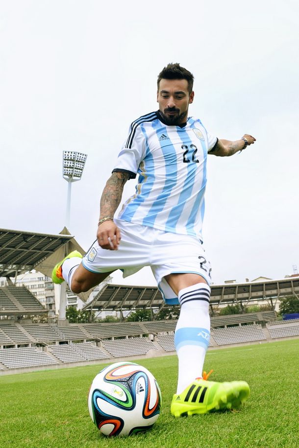 Rosario: asesinaron de un disparo al tío del Pocho Lavezzi