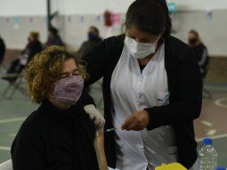 Hoy se distribuyen casi 1,5 millones de vacunas en el país: cuántas le tocan a cada provincia