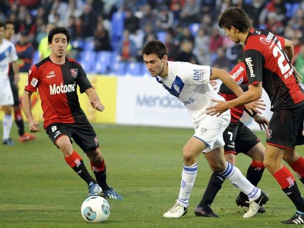 Vélez derrotó a Newells y es el supercampeón de la Argentina