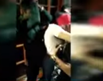 Fueron a desbaratar una fiesta clandestina y terminaron bailando