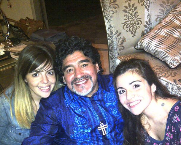 Maradona no deja que sus hijas conozcan a Dieguito Fernando