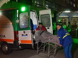 Volcó un micro con chicos en Mendoza - Crédito: Roberto Salvadores / Los Andes Volcó un micro con chicos en Mendoza - Crédito: Roberto Salvadores / Los Andes