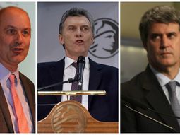 crisis entre los gurues economicos de macri por la inflacion crisis entre los gurues economicos de macri por la inflacion