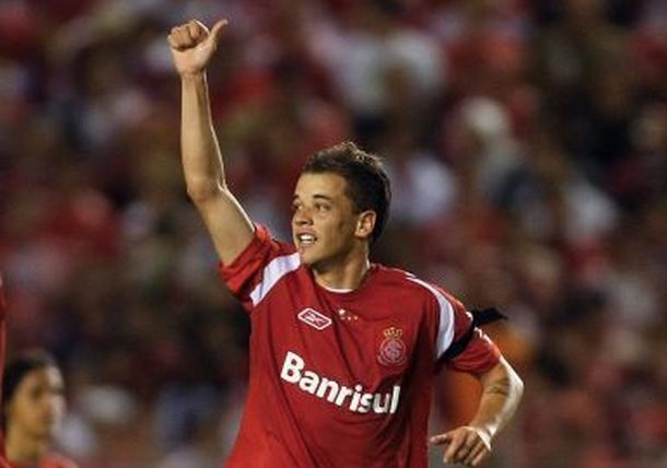 El durísimo mensaje de DAlessandro contra directivo del club millonario