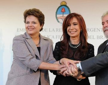 Cristina Kirchner junto a Dilma Rousseff y Lula Da Silva.