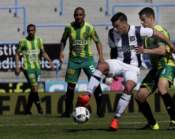 Aldosivi venció 2 a 1 a Talleres en Mar del Plata