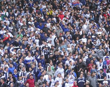 Habrá hinchas visitantes en un eventual desempate del Inicial