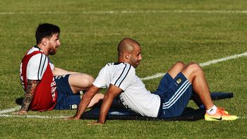 Mascherano y el 10, siempre unidos Mascherano y el 10, siempre unidos